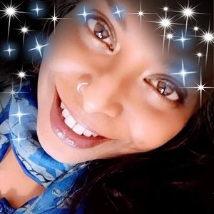 Meet your Posher, Afroza